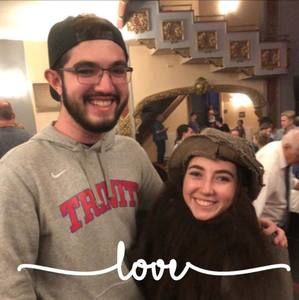 Meet your Posher, Laura